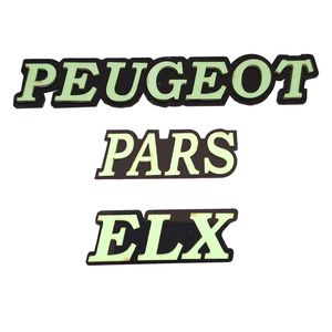 آرم صندوق عقب کالانیکس مدل arm parsser 100408 طرح شبرنگ مناسب برای پژو پارس elx بسته 3 عددی