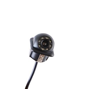دوربین دنده عقب زنوتیک مدل 681 8ir control