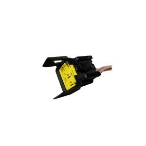 سوکت رله فن کارجی  کد 4000139 مناسب برای پژو 206