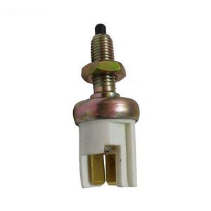 مهره استپ ترمز تک لایت مدل am 5964 p مناسب برای پراید