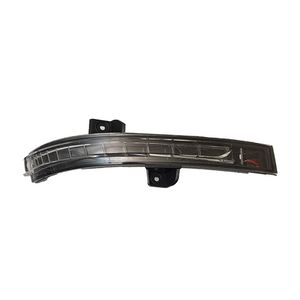 چراغ راهنما آینه راست خودرو چیکال مدل p 1162 مناسب برای پژو 207