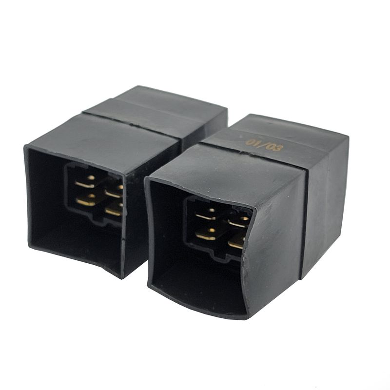 رله فن دو قلو انژکتور آریکو کد 1149 مناسب برای پراید بسته 10 عددی