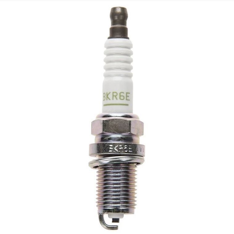 شمع خودرو ان جی کی مدل bkr6e 6962