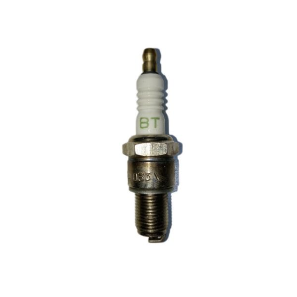 شمع خودرو بلک تایگر مدل carberator white کد bt مناسب برای وانت نیسان و پیکان بسته چهار عددی